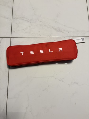 Tesla emergency breakdown - emergency,