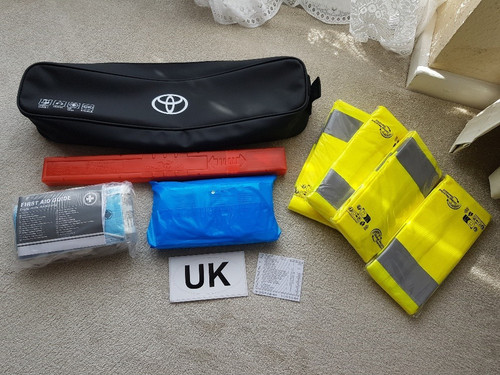 Motorists car travel safety - travel,